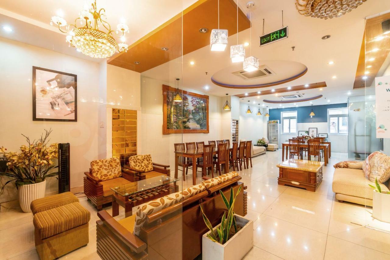 Oyo 375 Hoa Binh Hotel Da Nang Buitenkant foto