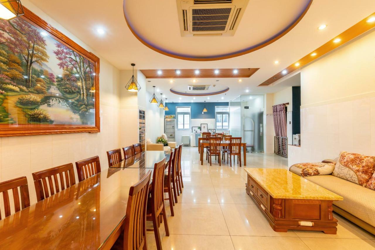 Oyo 375 Hoa Binh Hotel Da Nang Buitenkant foto